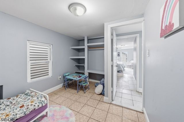 337 Lafayette St, Rahway City, NJ 07065