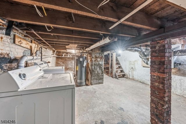 337 Lafayette St, Rahway City, NJ 07065