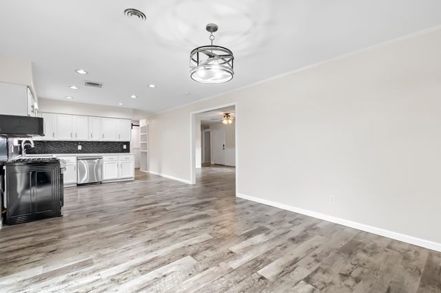 4812 Grove Street, North Richland Hills, TX 76180