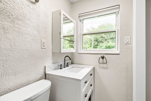 4812 Grove Street, North Richland Hills, TX 76180