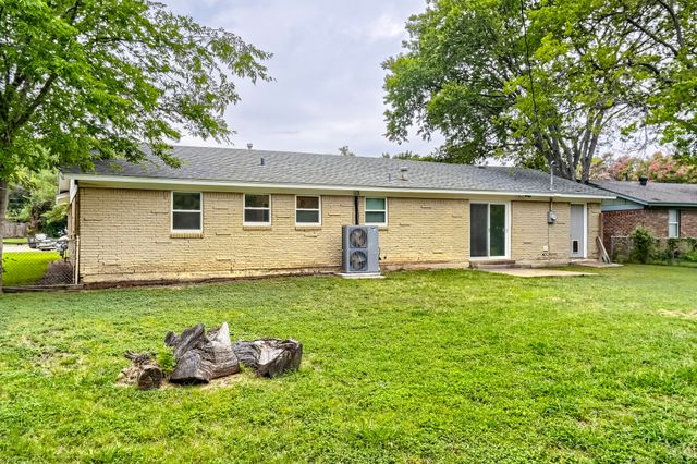 4812 Grove Street, North Richland Hills, TX 76180