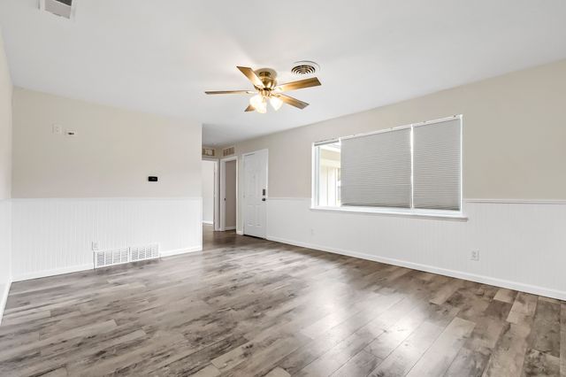 4812 Grove Street, North Richland Hills, TX 76180