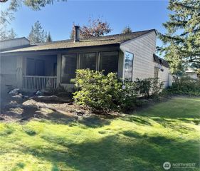 1 Lake Louise #42, Bellingham, WA 98229