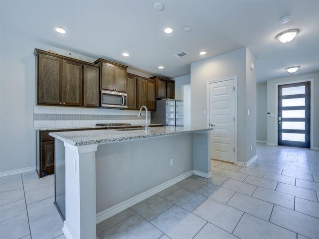 1725 Turtle Bay LOOP, Leander, TX 78641