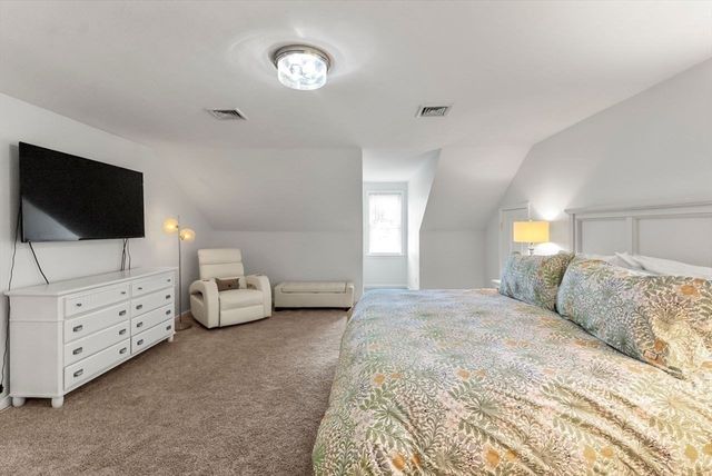 3 Sarah Reed Hunt Way 3, Middleboro, MA 02346