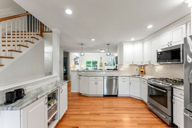 3 Sarah Reed Hunt Way 3, Middleboro, MA 02346