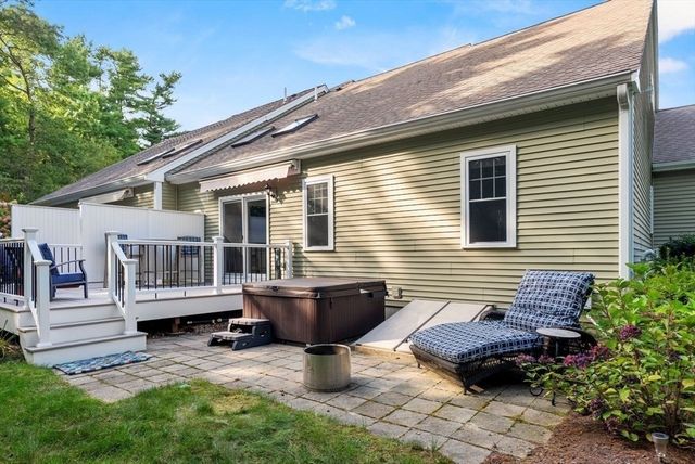 3 Sarah Reed Hunt Way 3, Middleboro, MA 02346