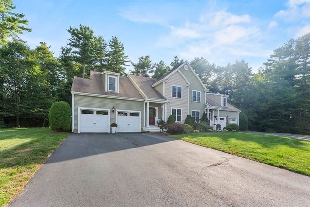 3 Sarah Reed Hunt Way 3, Middleboro, MA 02346