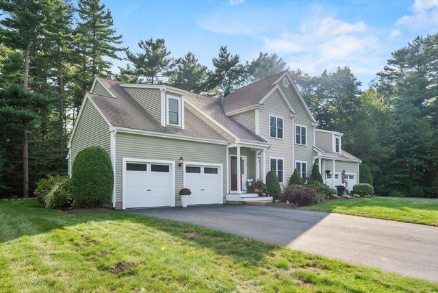 3 Sarah Reed Hunt Way 3, Middleboro, MA 02346