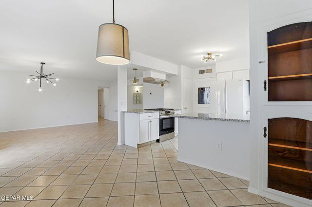 10837 GEMSTONE Street, El Paso, TX 79924