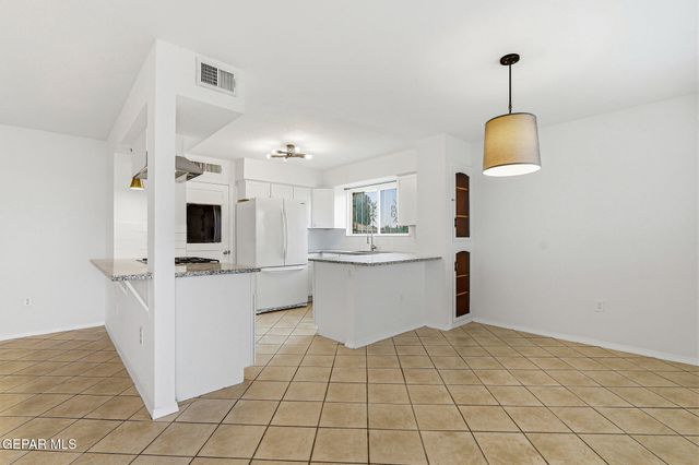 10837 GEMSTONE Street, El Paso, TX 79924