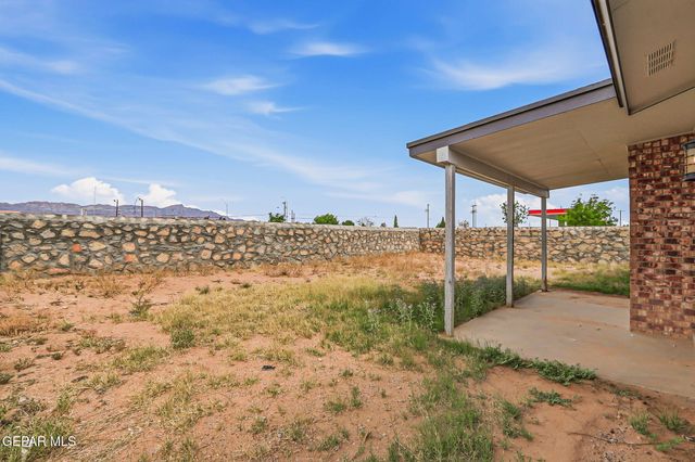 10837 GEMSTONE Street, El Paso, TX 79924