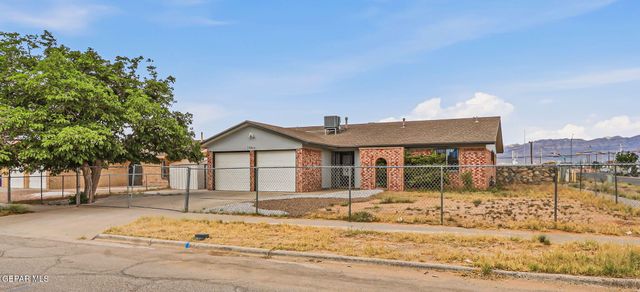 10837 GEMSTONE Street, El Paso, TX 79924