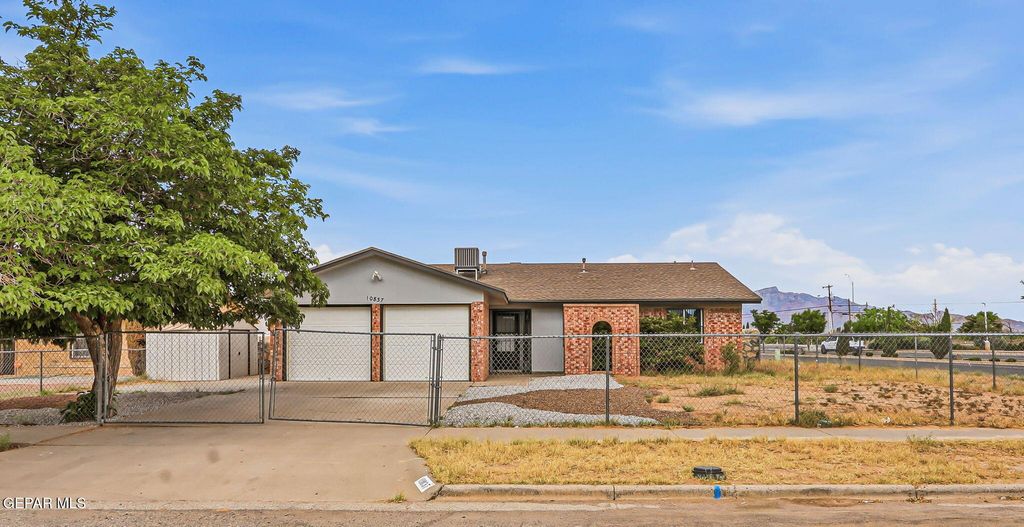 10837 GEMSTONE Street, El Paso, TX 79924