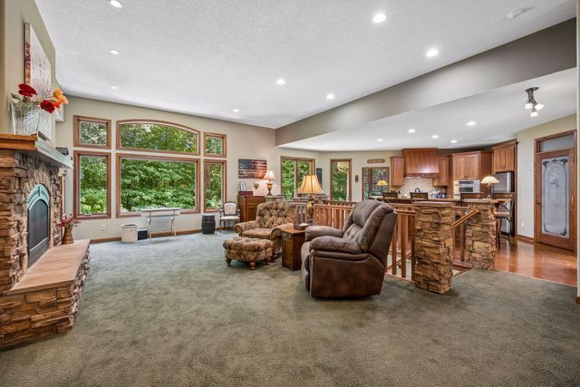 22372 Tipton Street NW, Elk River, MN 55330