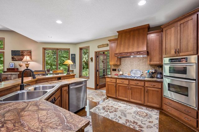 22372 Tipton Street NW, Elk River, MN 55330