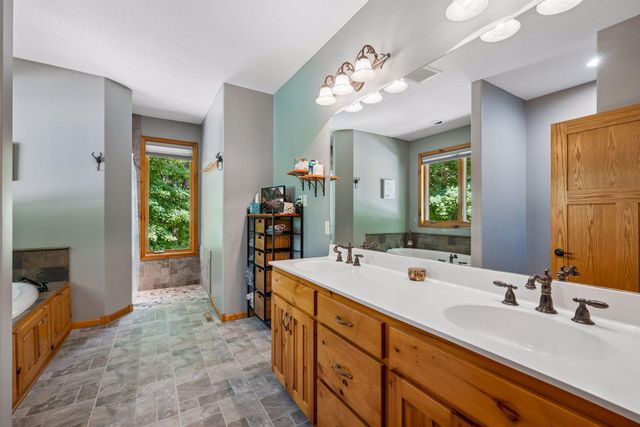22372 Tipton Street NW, Elk River, MN 55330