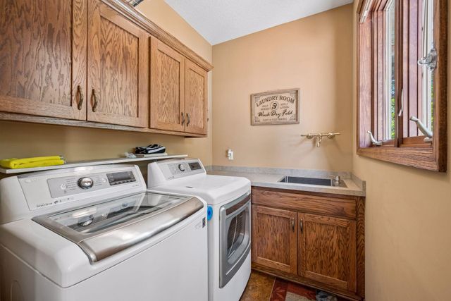 22372 Tipton Street NW, Elk River, MN 55330