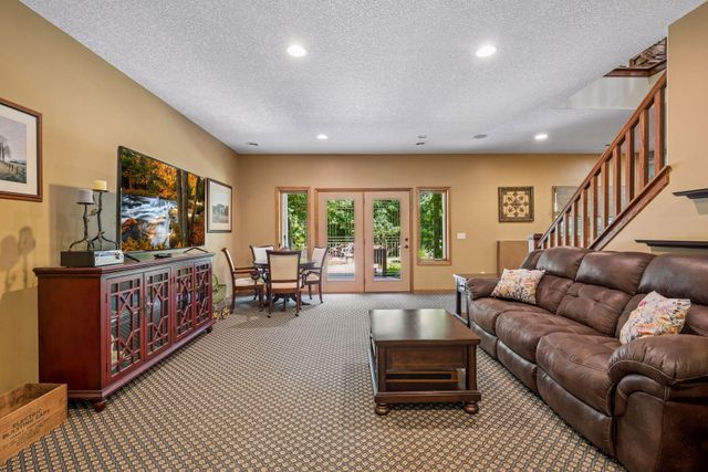 22372 Tipton Street NW, Elk River, MN 55330