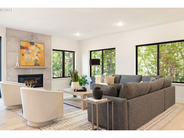 2475 Nw BIRKENDENE St, Portland, OR 97229