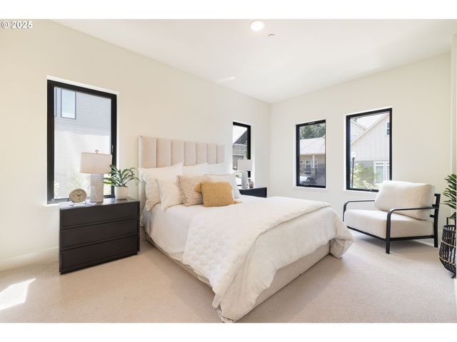 2475 Nw BIRKENDENE St, Portland, OR 97229