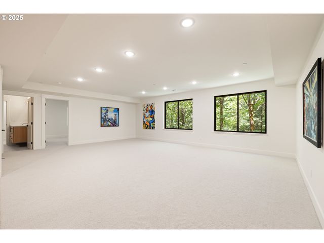 2475 Nw BIRKENDENE St, Portland, OR 97229