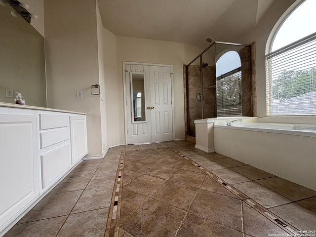 21511 RIO COMAL, San Antonio, TX 78259