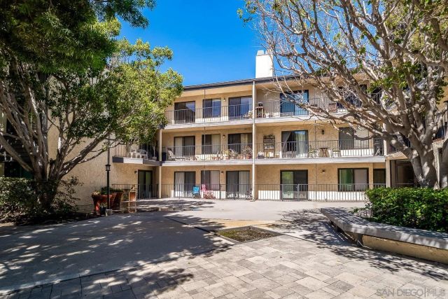 1650 8th Ave 302, San Diego, CA 92101