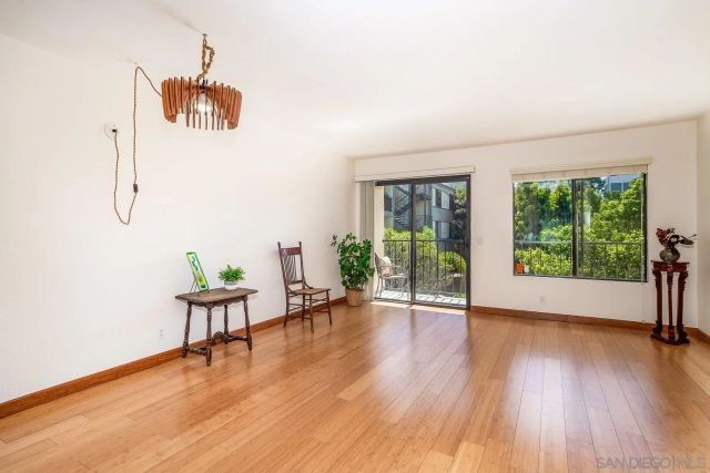 1650 8th Ave 302, San Diego, CA 92101