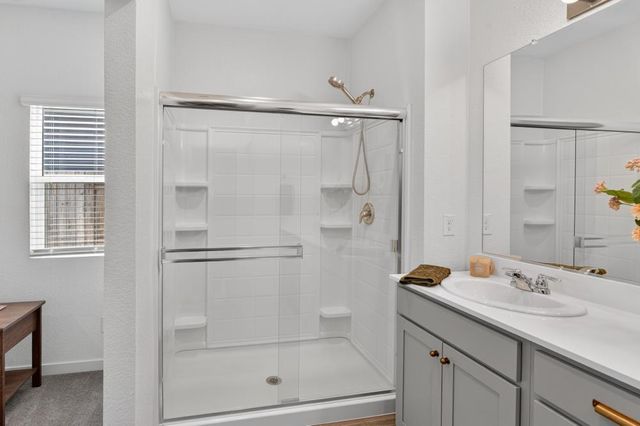 1348 S Kestrel Ln, Stockton, CA 95215