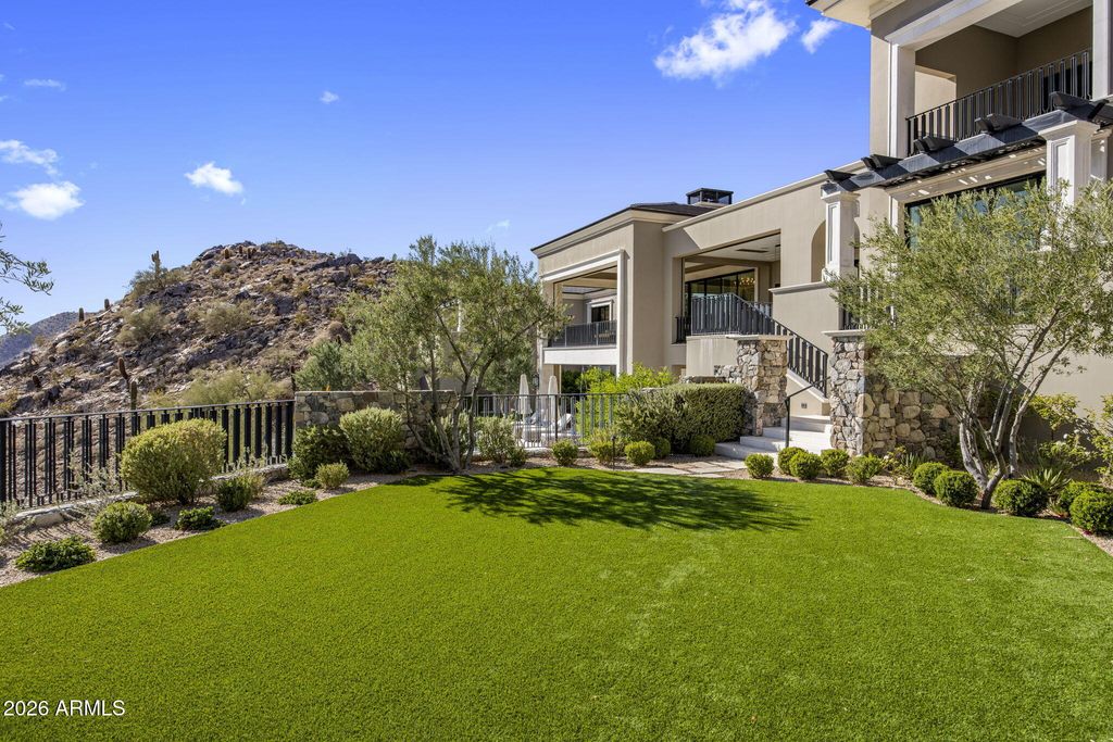 Image 100 of property listing at 11235 E Wingspan Way, Scottsdale, AZ 85255