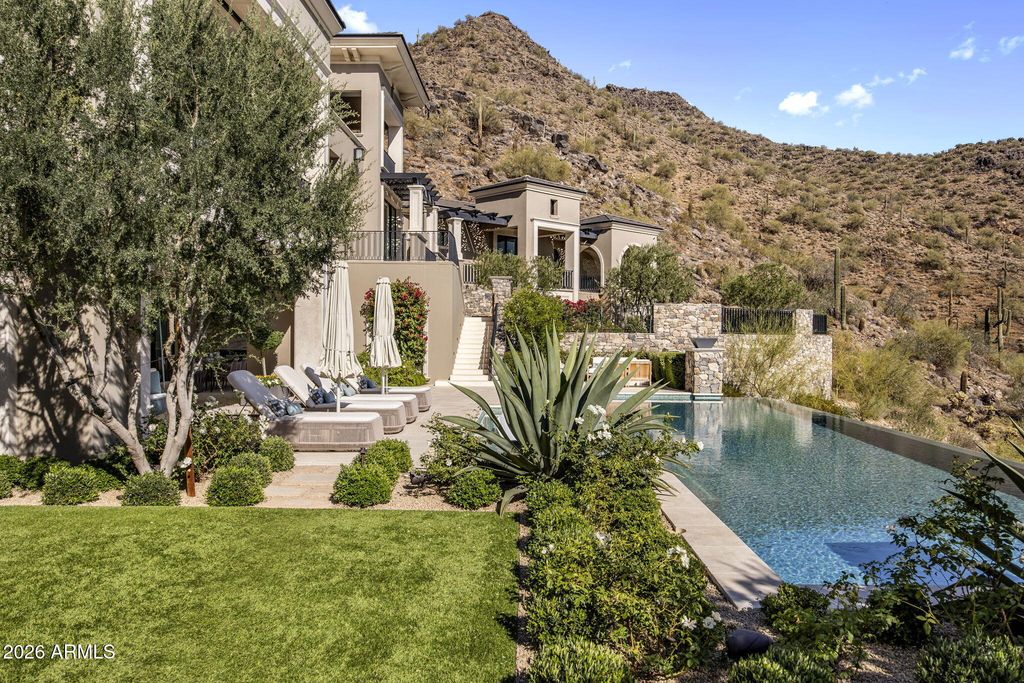 Image 99 of property listing at 11235 E Wingspan Way, Scottsdale, AZ 85255