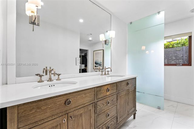 3625 Battersea Rd, Miami, FL 33133