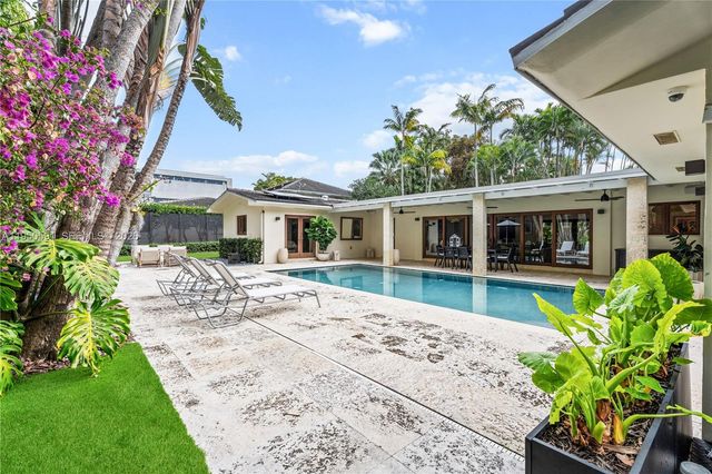 3625 Battersea Rd, Miami, FL 33133