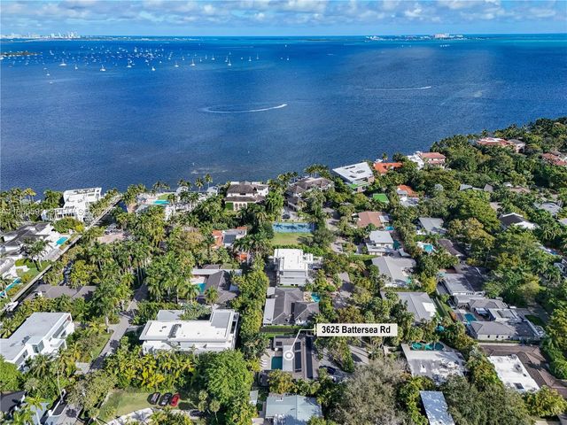 3625 Battersea Rd, Miami, FL 33133