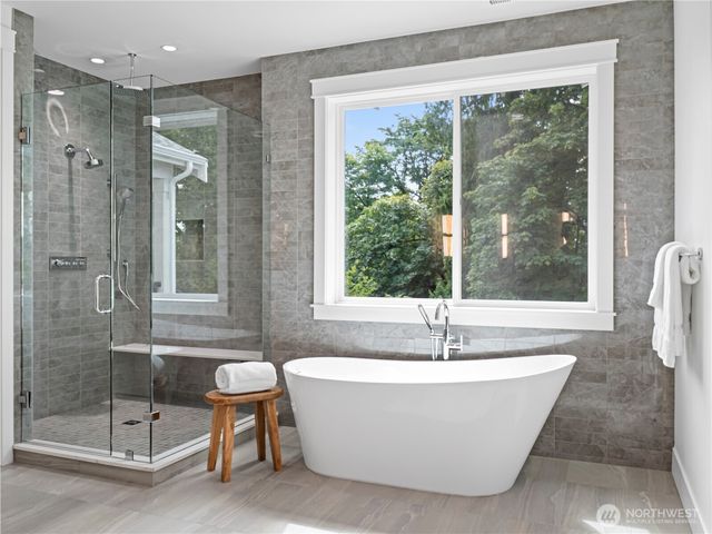 15419 NE 106th Street, Redmond, WA 98052