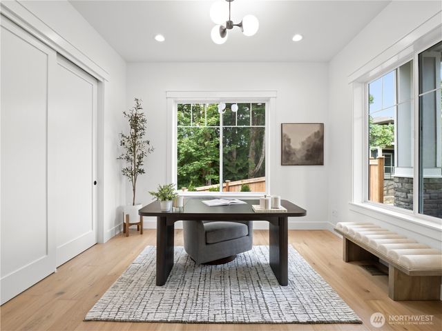 15419 NE 106th Street, Redmond, WA 98052