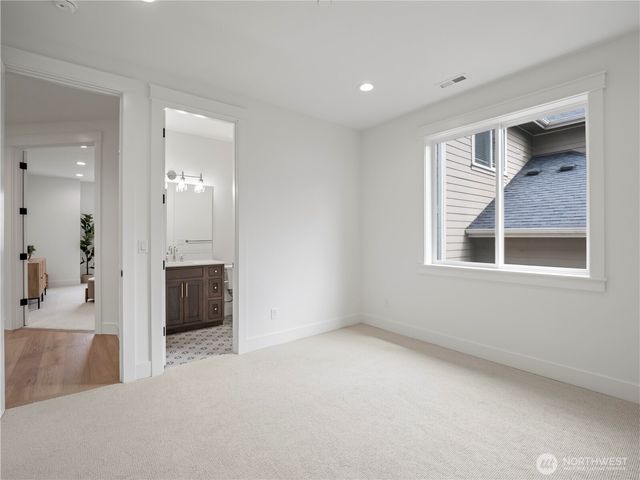 15419 NE 106th Street, Redmond, WA 98052