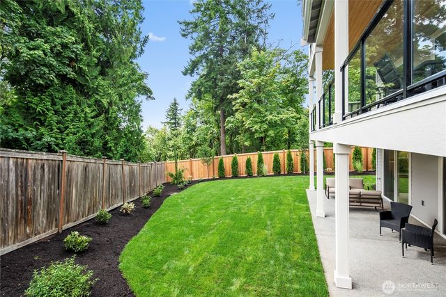 15419 NE 106th Street, Redmond, WA 98052