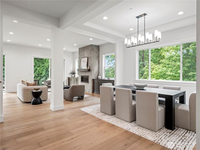 15419 NE 106th Street, Redmond, WA 98052