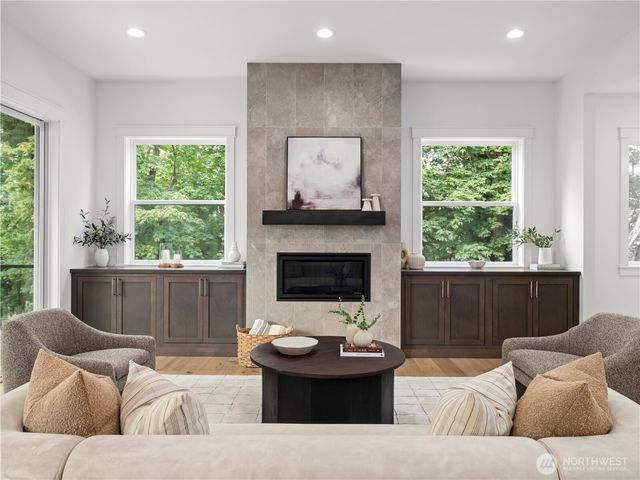 15419 NE 106th Street, Redmond, WA 98052