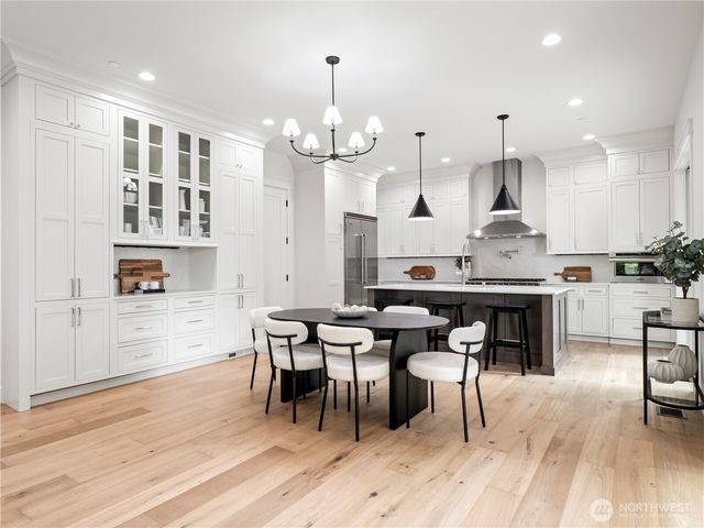 15419 NE 106th Street, Redmond, WA 98052