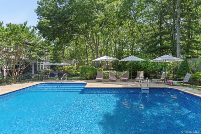 22 Spring Lane, Sag Harbor, NY 11963