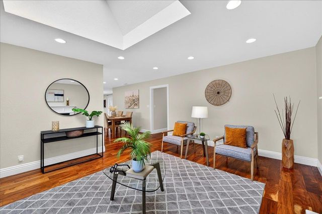 1313 Lindsay Way, San Jose, CA 95118