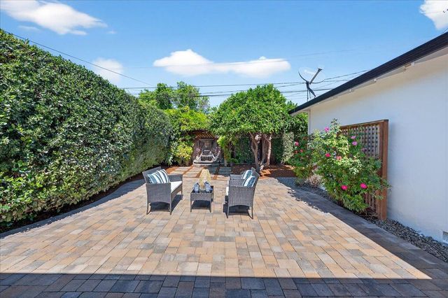 1313 Lindsay Way, San Jose, CA 95118