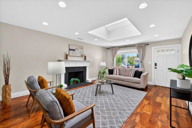 1313 Lindsay Way, San Jose, CA 95118