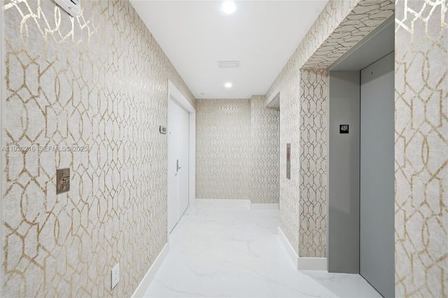 700 NE 24TH ST 4801, Miami, FL 33137