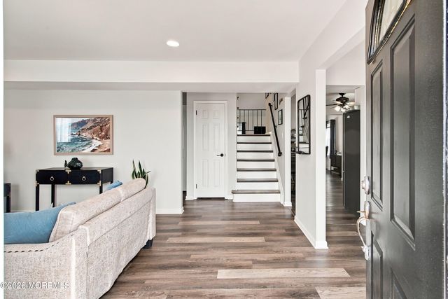 1072 W Bay Avenue, Barnegat, NJ 08005