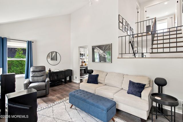 1072 W Bay Avenue, Barnegat, NJ 08005