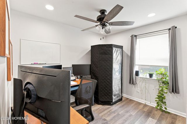 1072 W Bay Avenue, Barnegat, NJ 08005